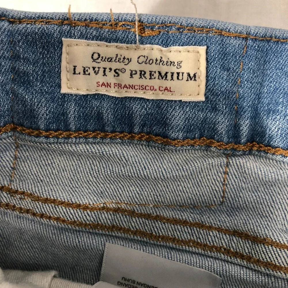 Levi's 541 Jeans Men's Size 42x30 Denim Blue Light Wash Straight Big E (40x28)